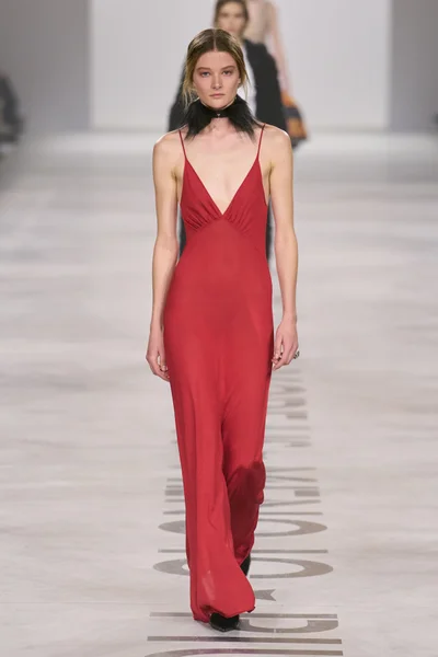 Look 62